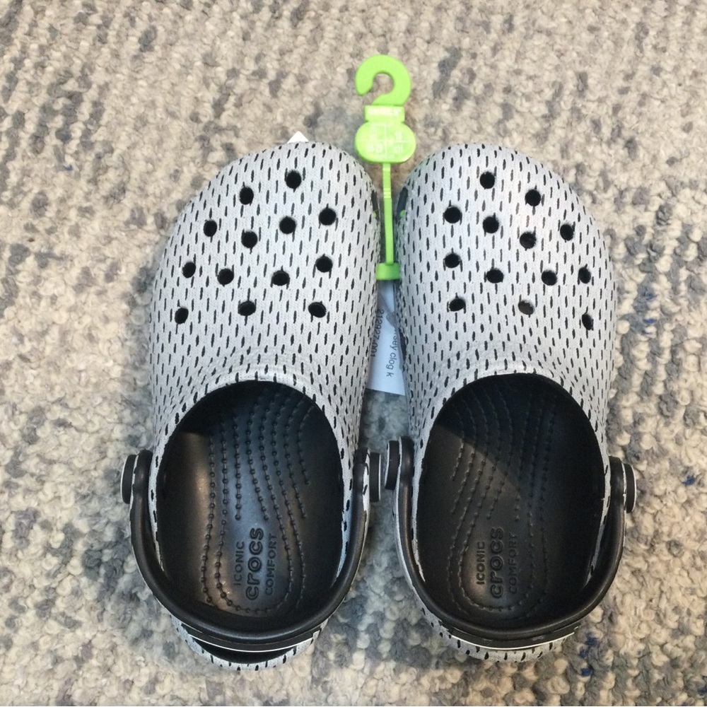 Crocs jersey multiple sizes